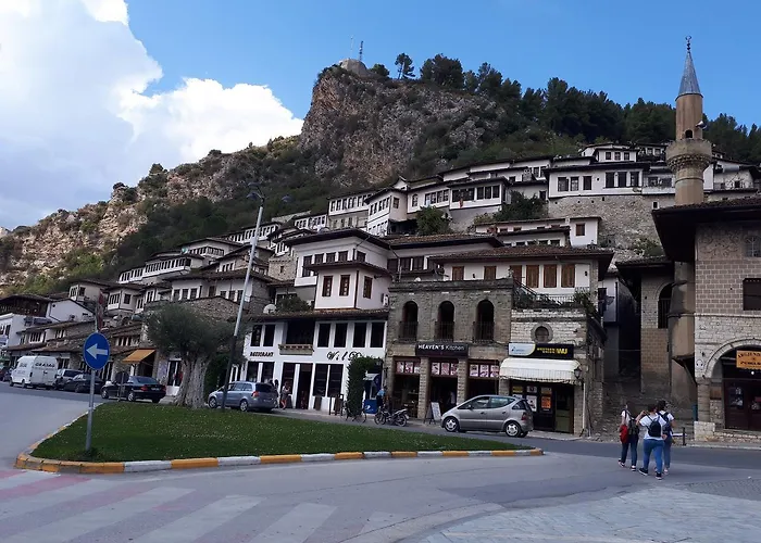 Hotel Omer Berat
