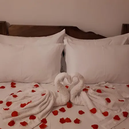 Omer Hotel