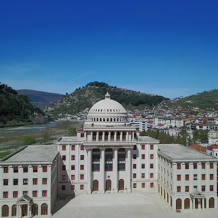Hotel Omer Berat